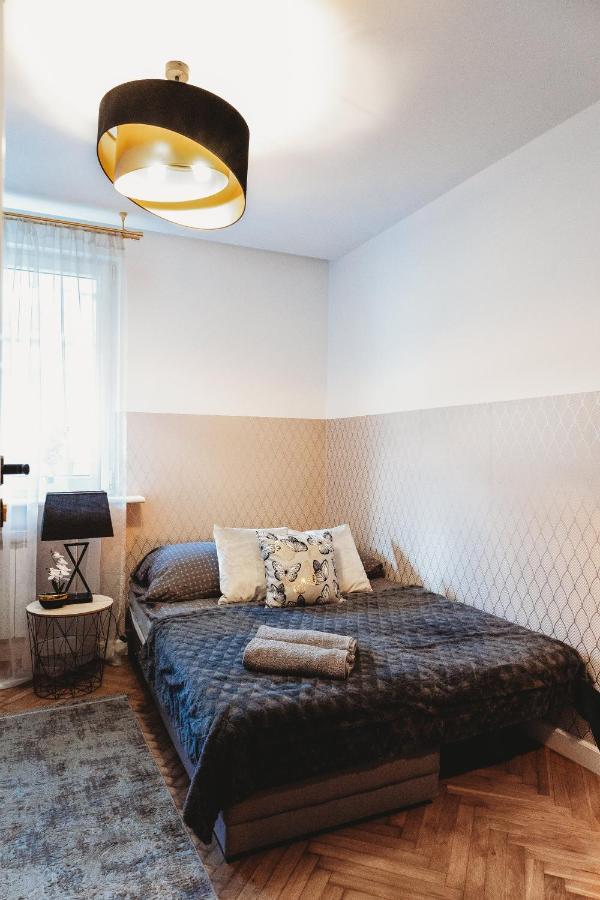 Clicktheflat Jasna Palace Of Culture Apart Rooms ワルシャワ エクステリア 写真